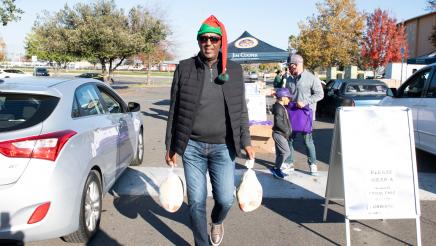 Asm. Cooper at Turkey giveaway event